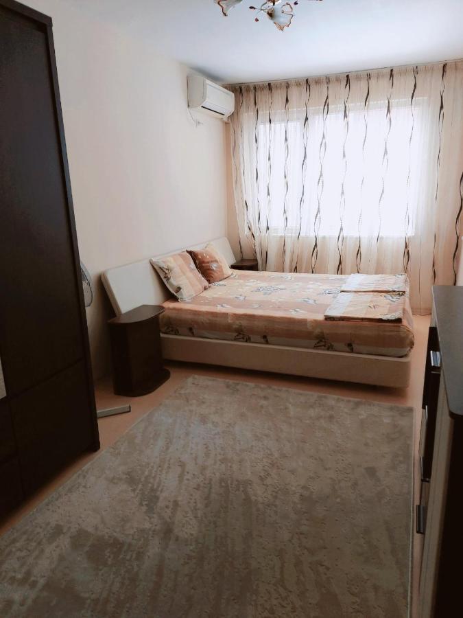 Modern Apartment In Μπουργκάς Εξωτερικό φωτογραφία